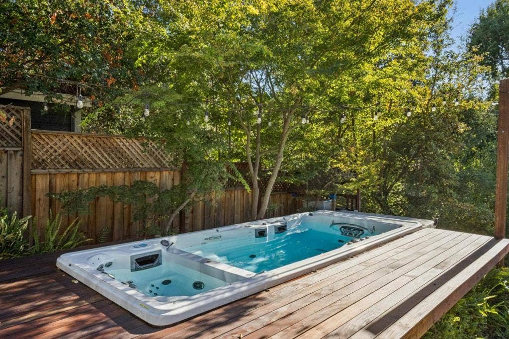 142 Johnson Avenue, Los Gatos, CA 95030 142 Johnson Avenue, Los Gatos, CA 95030