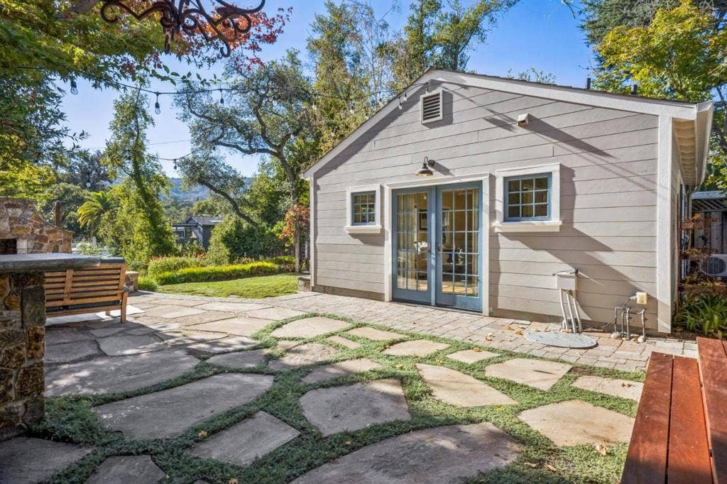 142 Johnson Avenue, Los Gatos, CA 95030 142 Johnson Avenue, Los Gatos, CA 95030