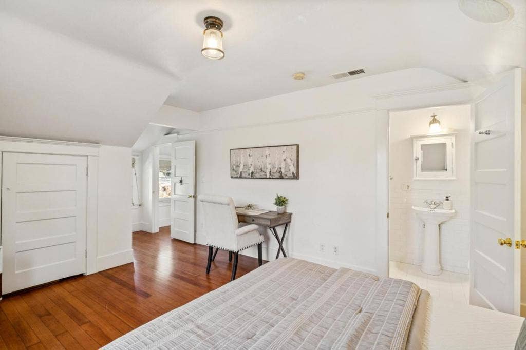142 Johnson Avenue, Los Gatos, CA 95030 142 Johnson Avenue, Los Gatos, CA 95030