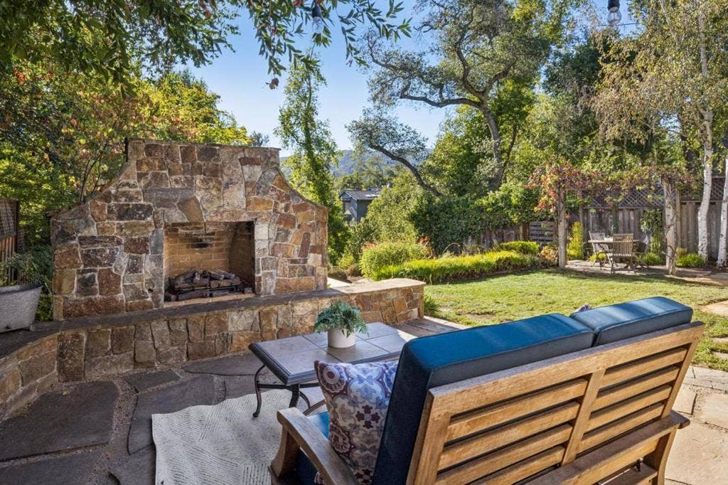 142 Johnson Avenue, Los Gatos, CA 95030 142 Johnson Avenue, Los Gatos, CA 95030