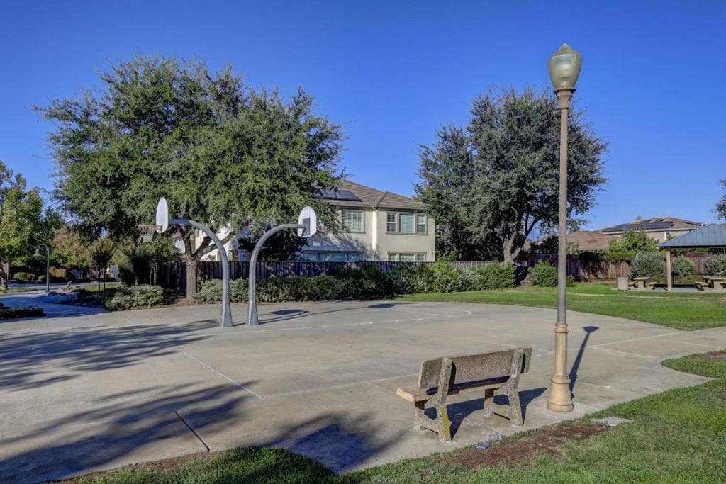 726 San Cristoval Court, Morgan Hill, CA 95037 726 San Cristoval Court, Morgan Hill, CA 95037