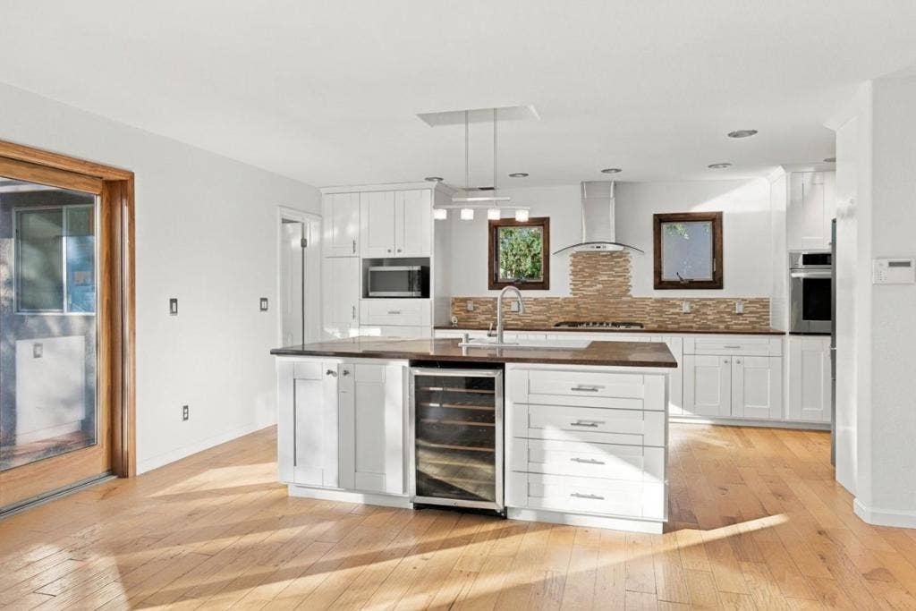 726 San Cristoval Court, Morgan Hill, CA 95037 726 San Cristoval Court, Morgan Hill, CA 95037