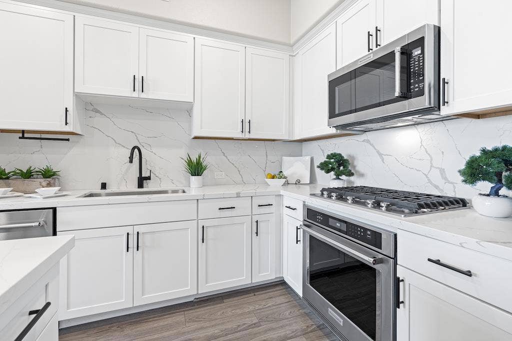 382 Llano De Los Robles Avenue, #7, San Jose, CA 95136