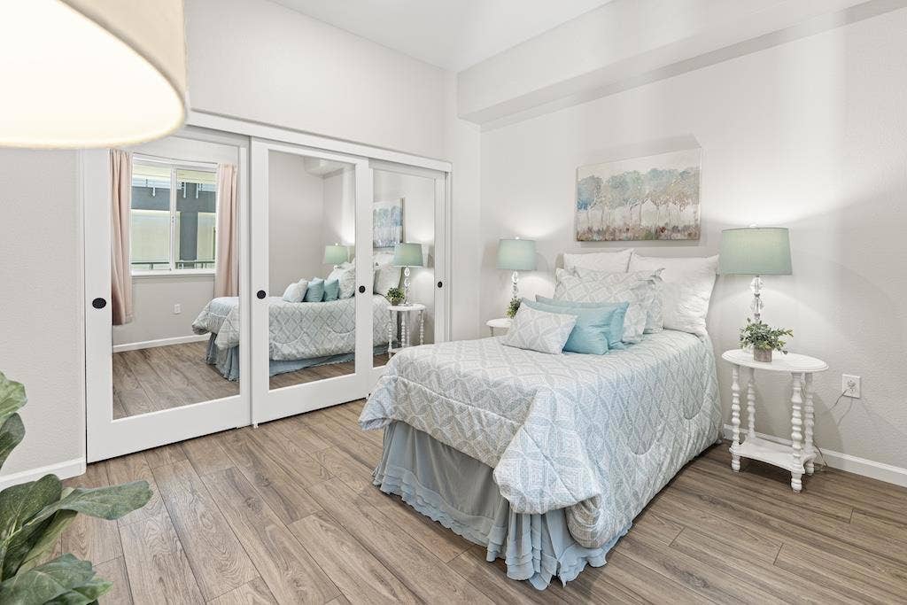 382 Llano De Los Robles Avenue, #7, San Jose, CA 95136