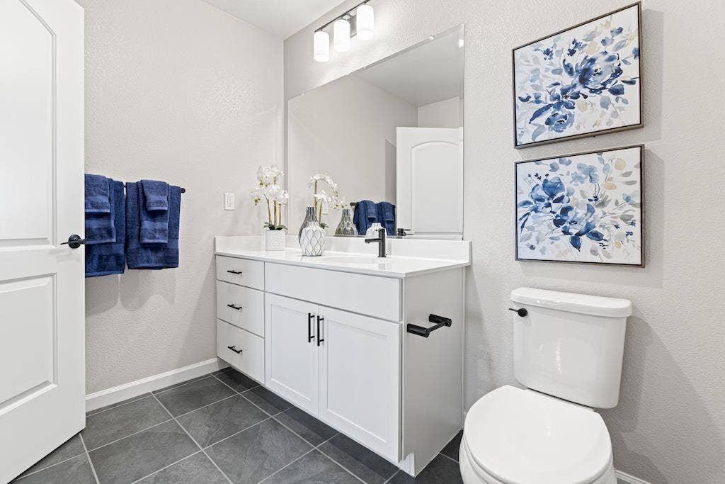 382 Llano De Los Robles Avenue, #7, San Jose, CA 95136