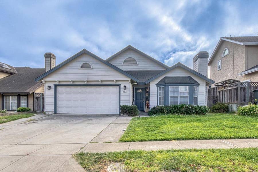 Property photo for 796 Riverton Way, Salinas, CA