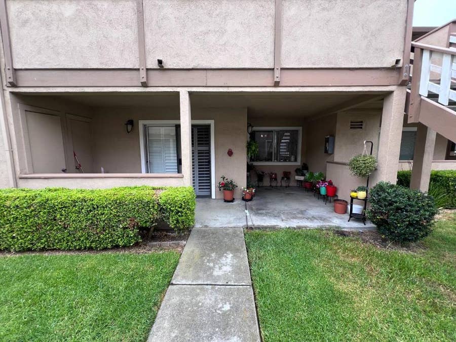 Property photo for 30 W San Joaquin Street, #3, Salinas, CA
