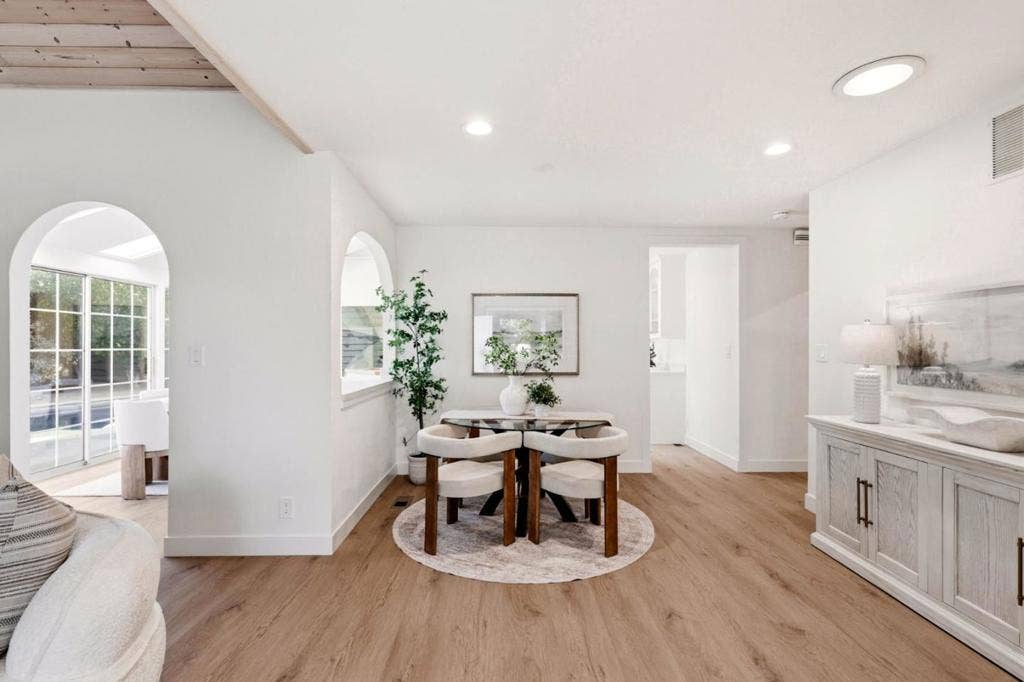 10 Darryl Drive, Campbell, CA 95008