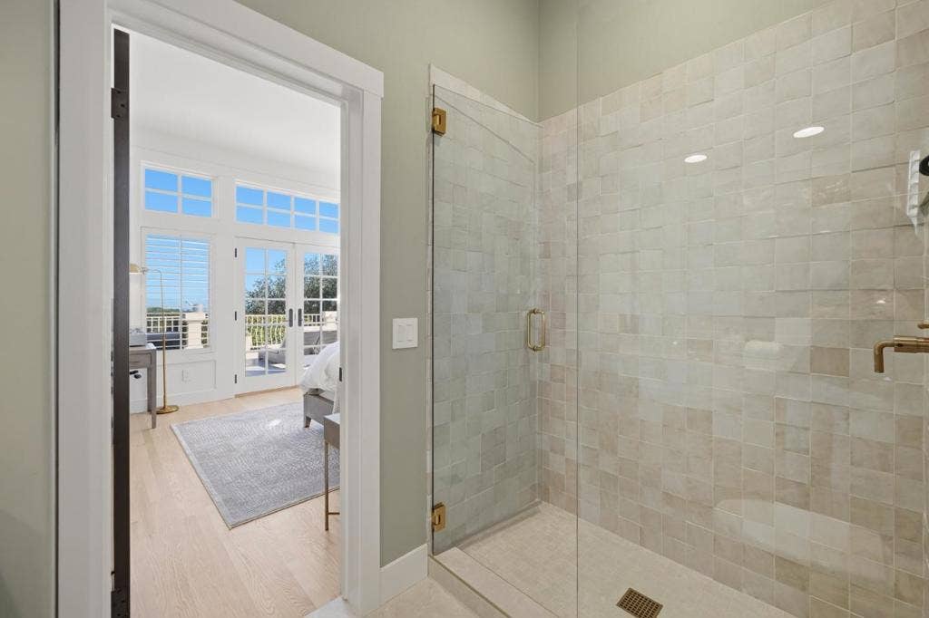 26048 Paseo Del Sur, Monterey, CA 93940 26048 Paseo Del Sur, Monterey, CA 93940