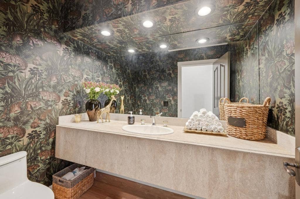 26048 Paseo Del Sur, Monterey, CA 93940 26048 Paseo Del Sur, Monterey, CA 93940