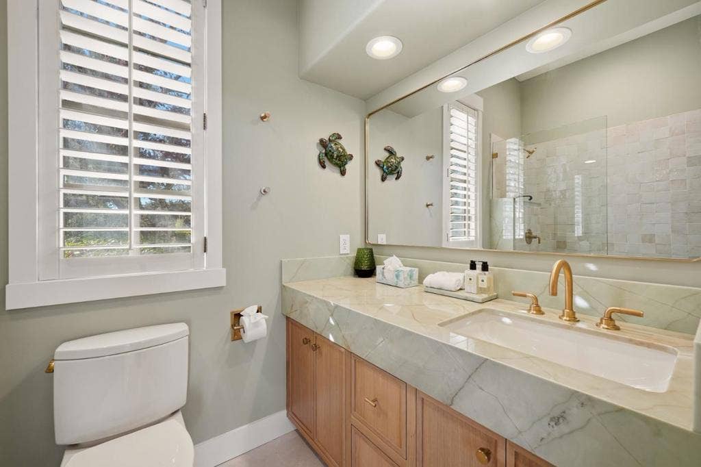 26048 Paseo Del Sur, Monterey, CA 93940 26048 Paseo Del Sur, Monterey, CA 93940