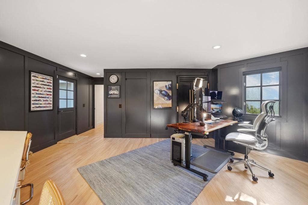 26048 Paseo Del Sur, Monterey, CA 93940 26048 Paseo Del Sur, Monterey, CA 93940