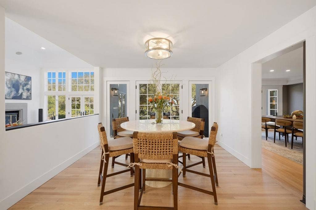 26048 Paseo Del Sur, Monterey, CA 93940 26048 Paseo Del Sur, Monterey, CA 93940