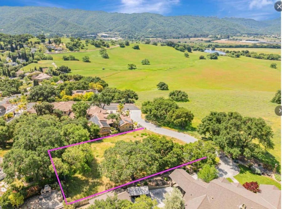 Property photo for 2391 Mantelli Drive, Gilroy, CA