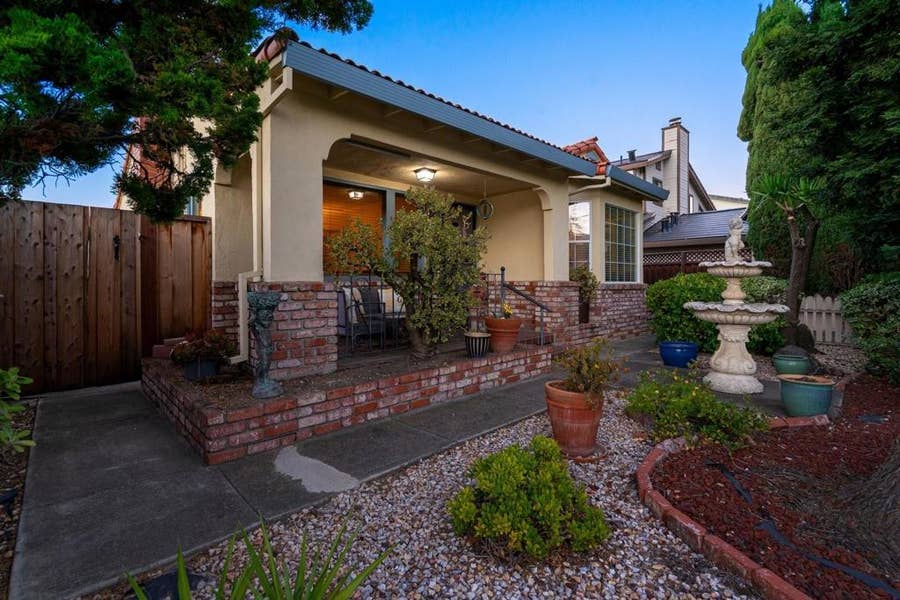 Property photo for 21873 Hermosa Avenue, Cupertino, CA