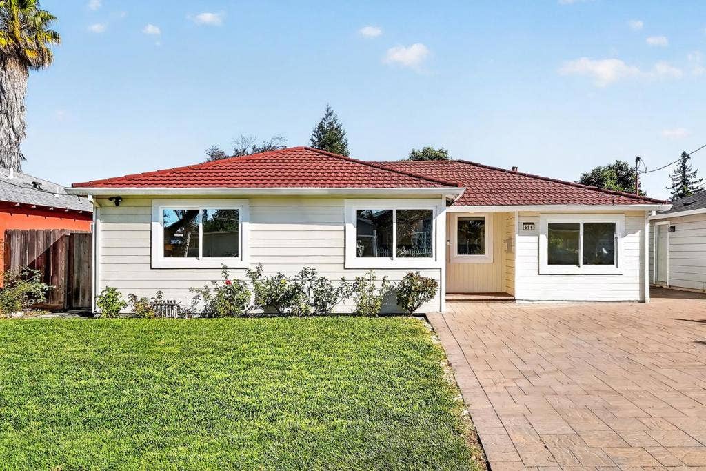 586 Borregas Avenue, Sunnyvale, CA 94085 586 Borregas Avenue, Sunnyvale, CA 94085