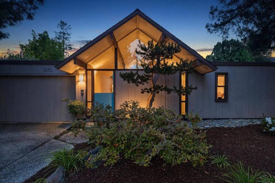 Property photo for 1070 Harriet Street, Palo Alto, CA
