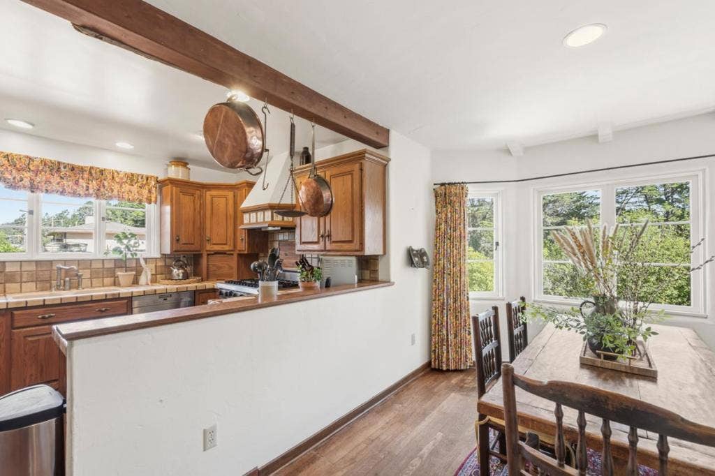 24613 Upper Trail, Carmel, CA 93923 24613 Upper Trail, Carmel, CA 93923