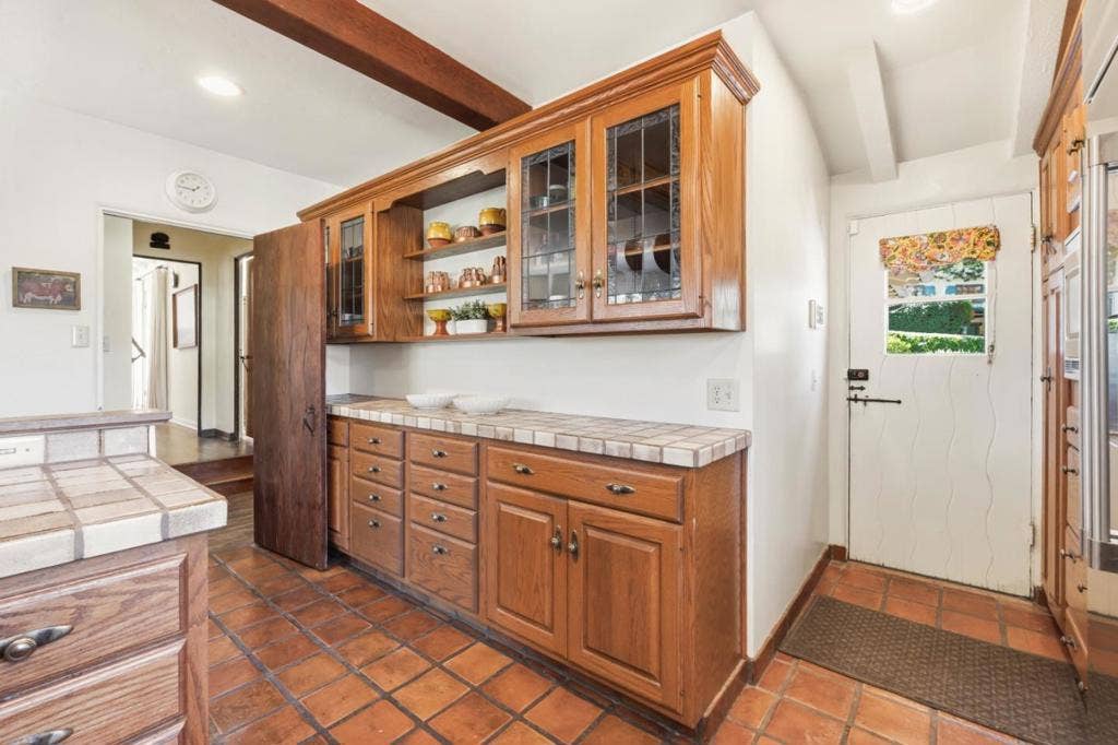 24613 Upper Trail, Carmel, CA 93923 24613 Upper Trail, Carmel, CA 93923