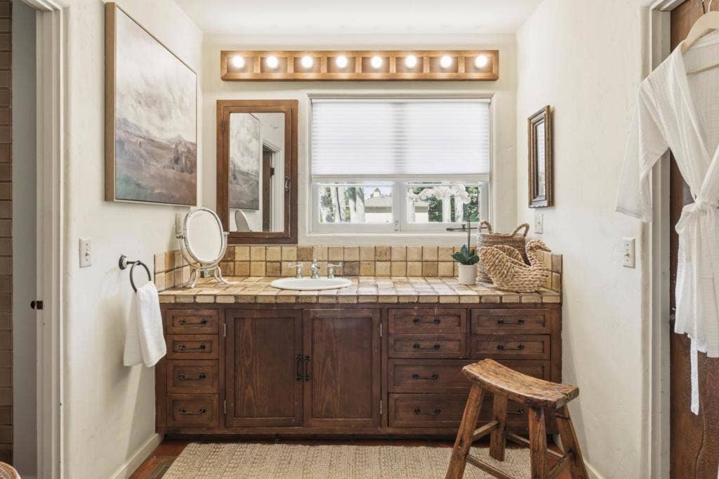 24613 Upper Trail, Carmel, CA 93923 24613 Upper Trail, Carmel, CA 93923