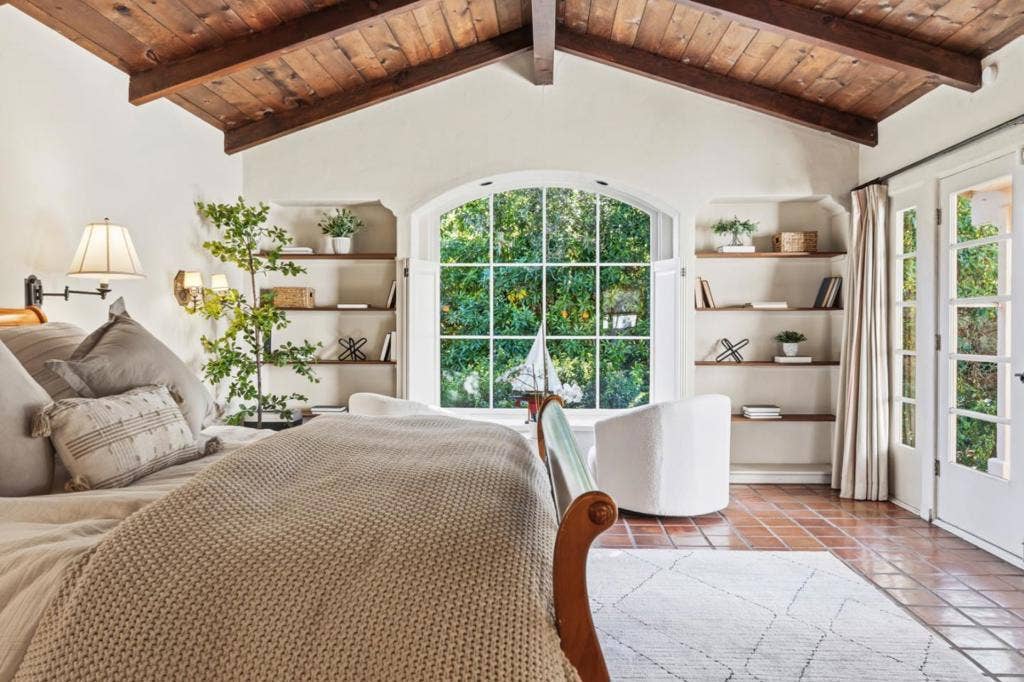 24613 Upper Trail, Carmel, CA 93923 24613 Upper Trail, Carmel, CA 93923