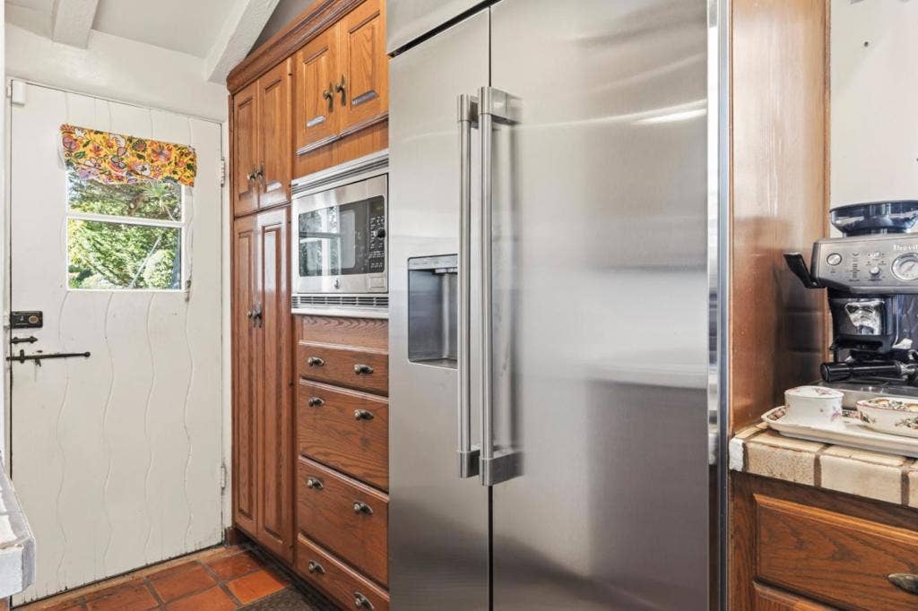 24613 Upper Trail, Carmel, CA 93923 24613 Upper Trail, Carmel, CA 93923