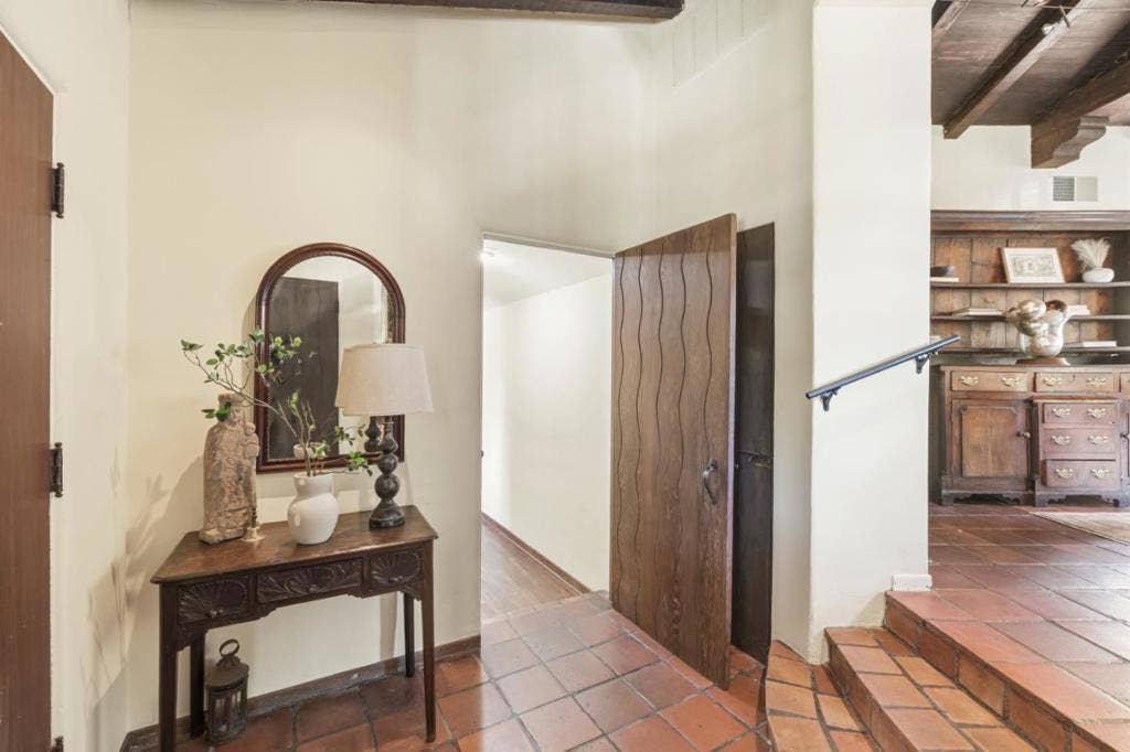 24613 Upper Trail, Carmel, CA 93923 24613 Upper Trail, Carmel, CA 93923