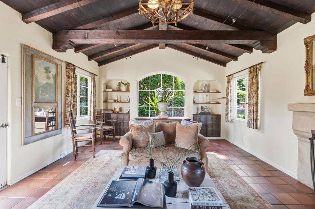 24613 Upper Trail, Carmel, CA 93923 24613 Upper Trail, Carmel, CA 93923