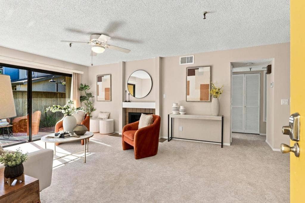 49 Showers Drive, #E145, Mountain View, CA 94040 49 Showers Drive, #E145, Mountain View, CA 94040