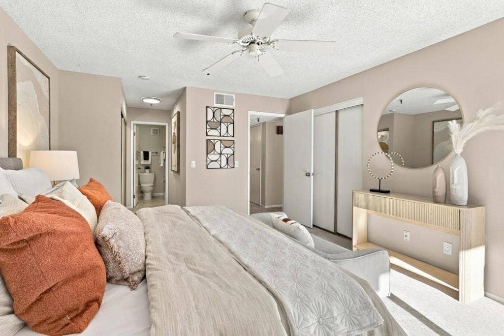 49 Showers Drive, #E145, Mountain View, CA 94040 49 Showers Drive, #E145, Mountain View, CA 94040