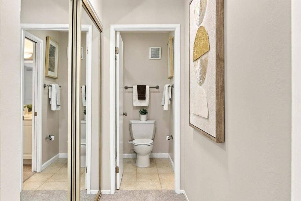 49 Showers Drive, #E145, Mountain View, CA 94040 49 Showers Drive, #E145, Mountain View, CA 94040