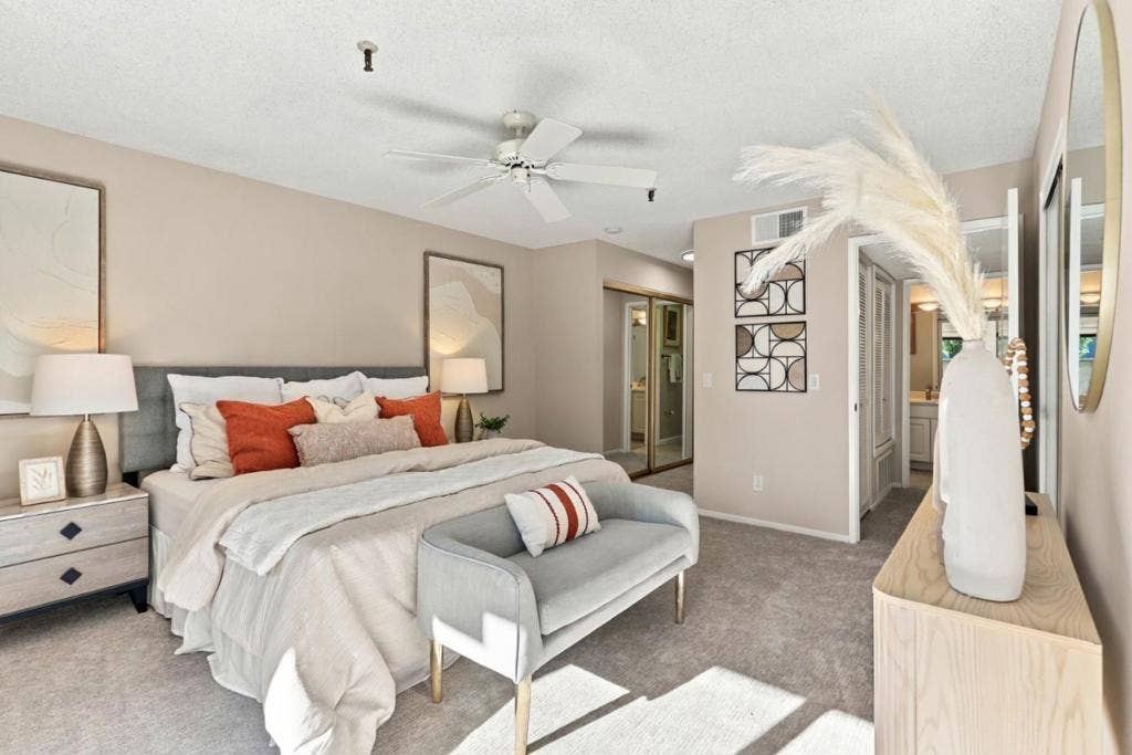 49 Showers Drive, #E145, Mountain View, CA 94040 49 Showers Drive, #E145, Mountain View, CA 94040