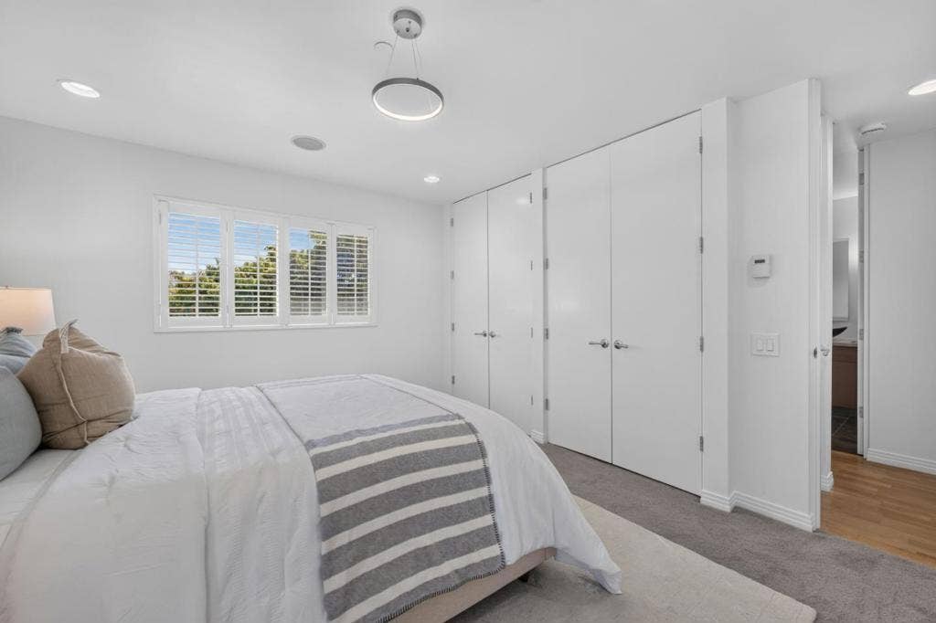 1845 Palm View Place, #211, Santa Clara, CA 95050