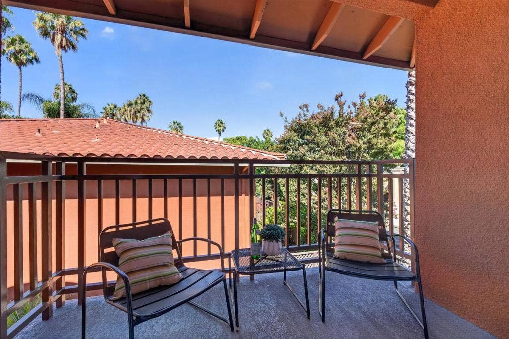 1845 Palm View Place, #211, Santa Clara, CA 95050