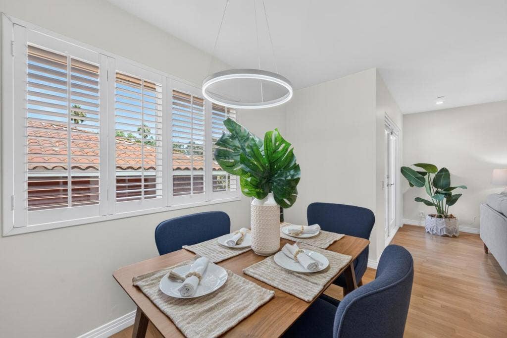 1845 Palm View Place, #211, Santa Clara, CA 95050
