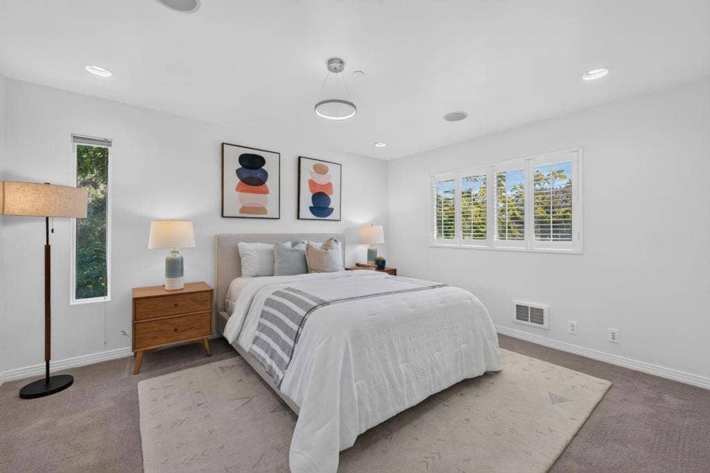 1845 Palm View Place, #211, Santa Clara, CA 95050