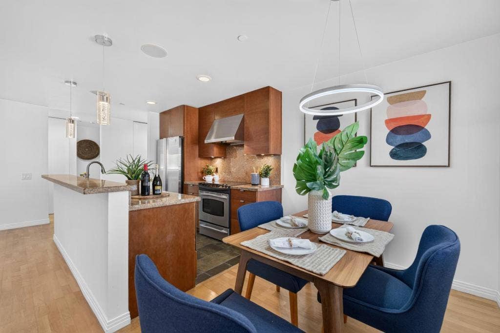 1845 Palm View Place, #211, Santa Clara, CA 95050