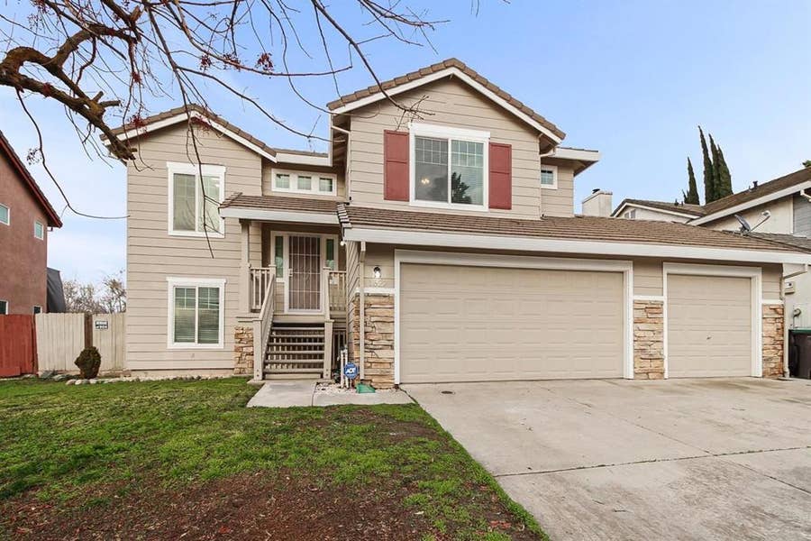 Property photo for 1627 Decarli Street, Stockton, CA