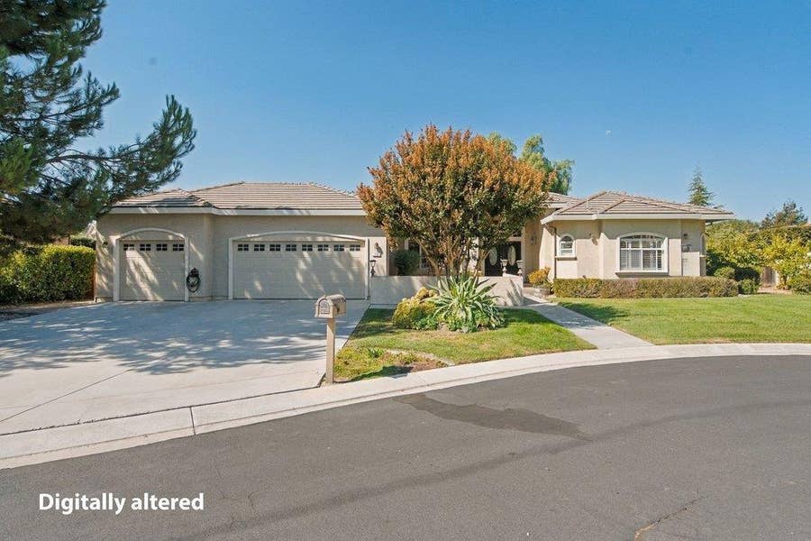 Property photo for 25 Jess Court, Hollister, CA