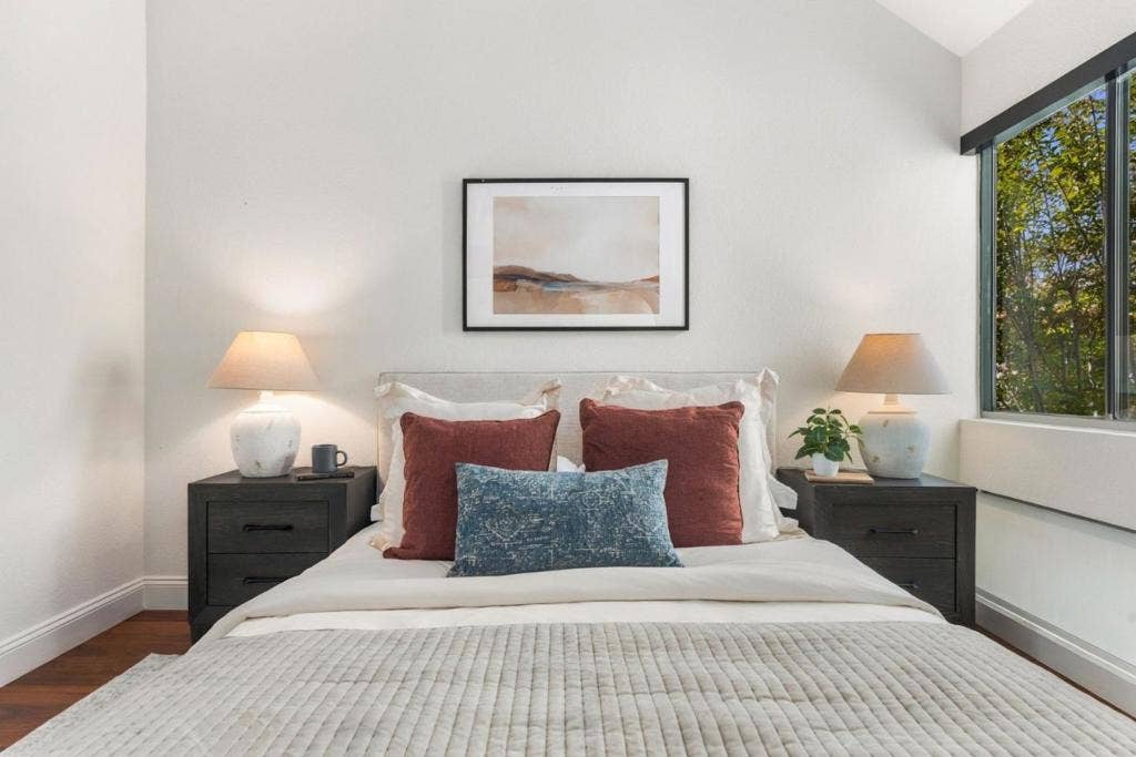 820 Jefferson Court, San Mateo, CA 94401 820 Jefferson Court, San Mateo, CA 94401
