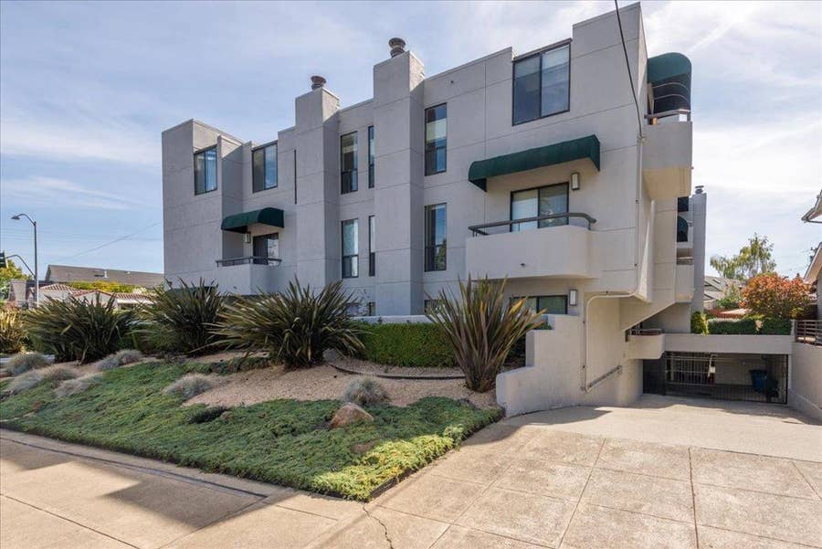 Property photo for 5 W Bellevue Avenue, #2, San Mateo, CA