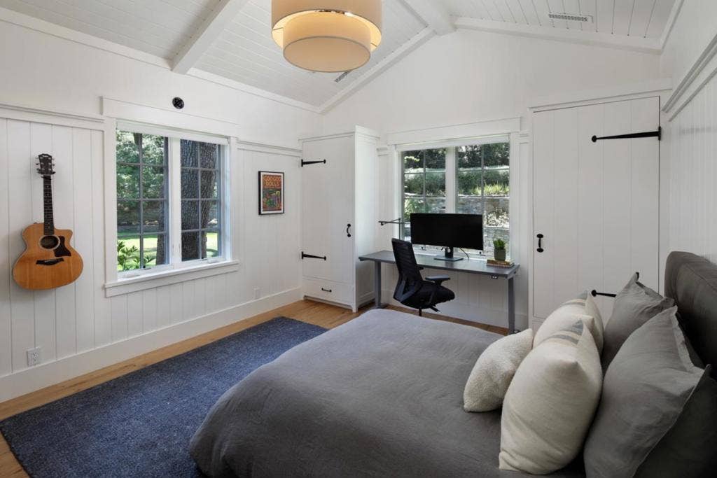 155 Grove Drive, Portola Valley, CA 94028