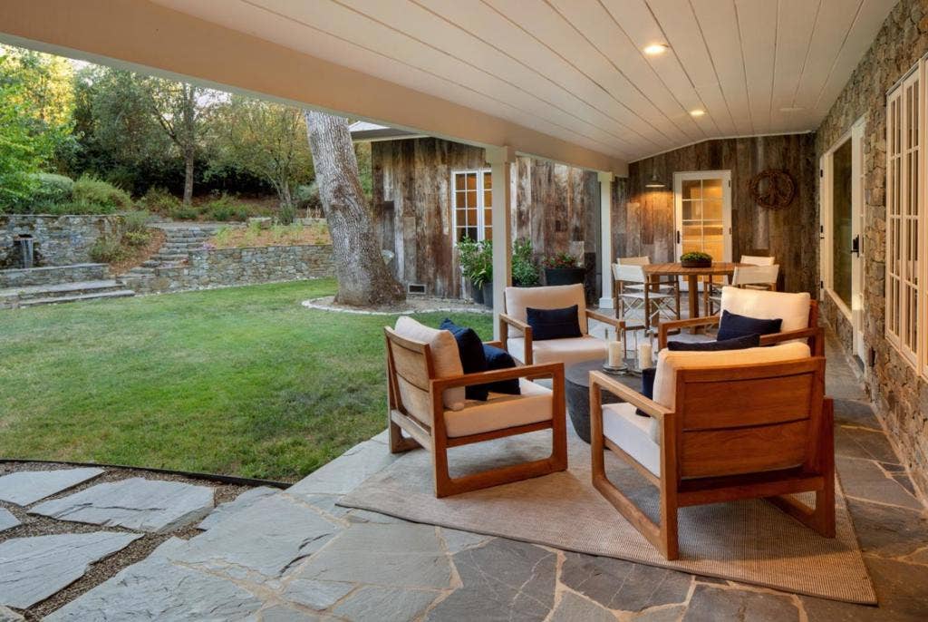 155 Grove Drive, Portola Valley, CA 94028