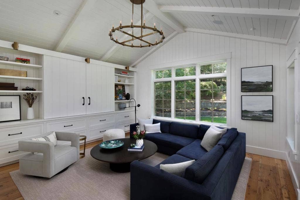 155 Grove Drive, Portola Valley, CA 94028