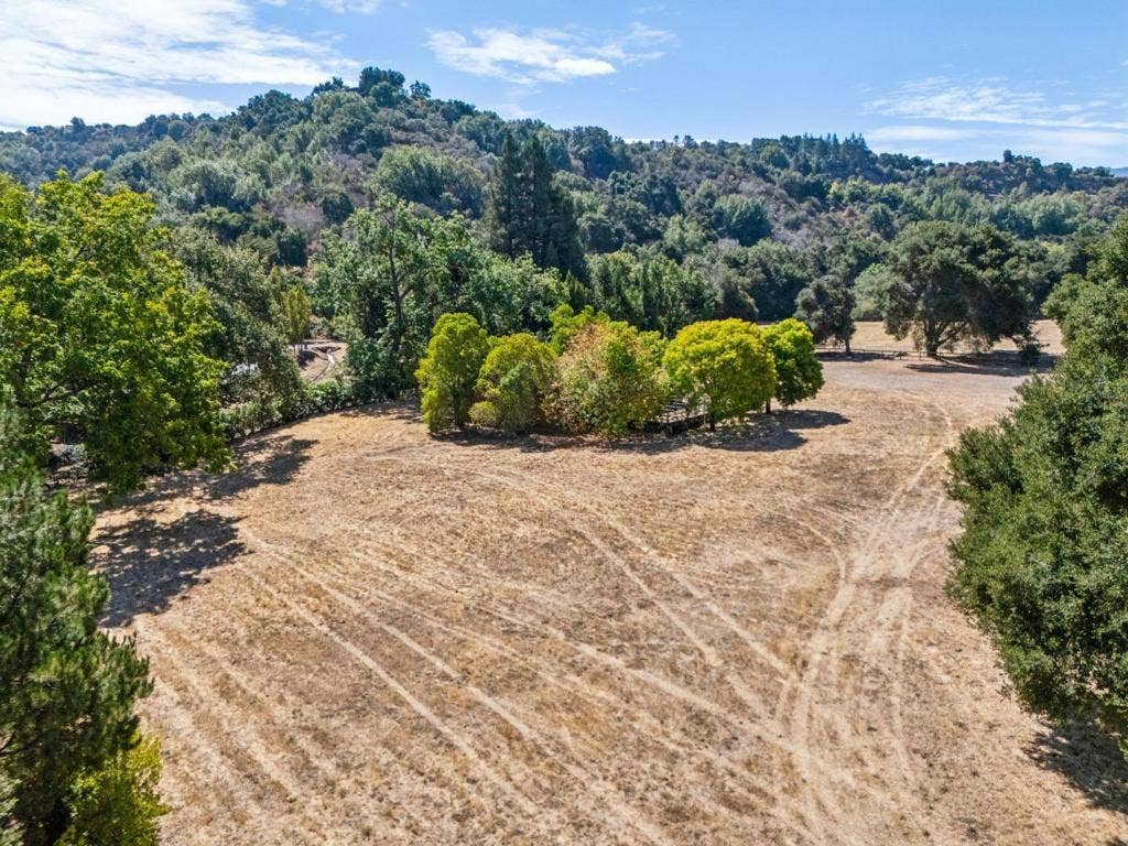 5759 Los Trancos Woods Road, Portola Valley, CA 94028