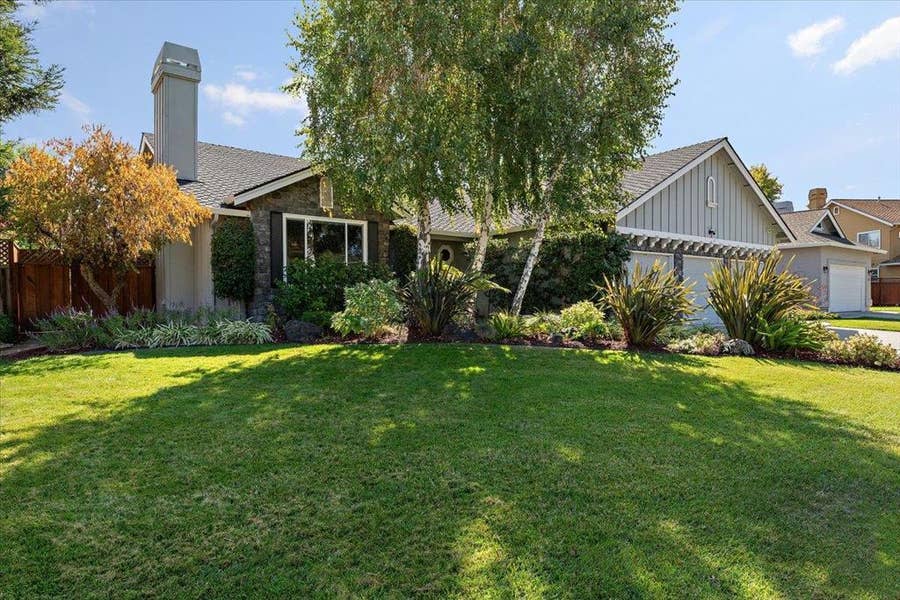 Property photo for 108 Mojonera Court, Los Gatos, CA