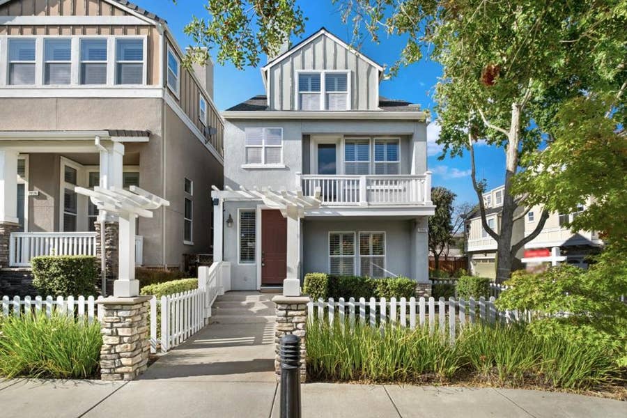 Property photo for 20582 Murano Circle, Cupertino, CA