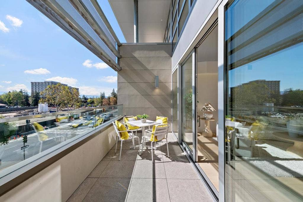 3225 El Camino Real, #301, Palo Alto, CA 94306 3225 El Camino Real, #301, Palo Alto, CA 94306
