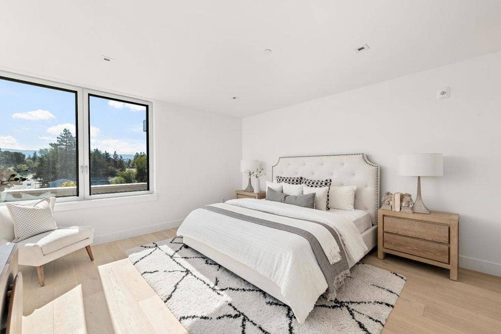 3225 El Camino Real, #301, Palo Alto, CA 94306 3225 El Camino Real, #301, Palo Alto, CA 94306