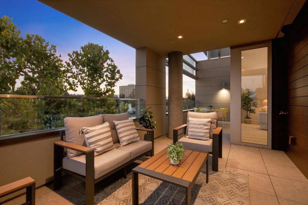 3225 El Camino Real, #301, Palo Alto, CA 94306 3225 El Camino Real, #301, Palo Alto, CA 94306